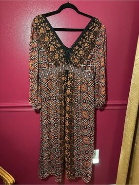 Signature by Robbie Bee silk dress
